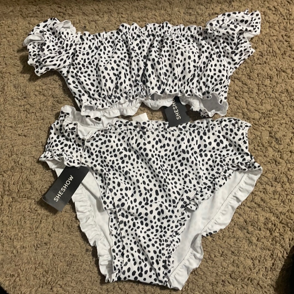 💥Brand New/Never Worn💥 SheShow bathing suit